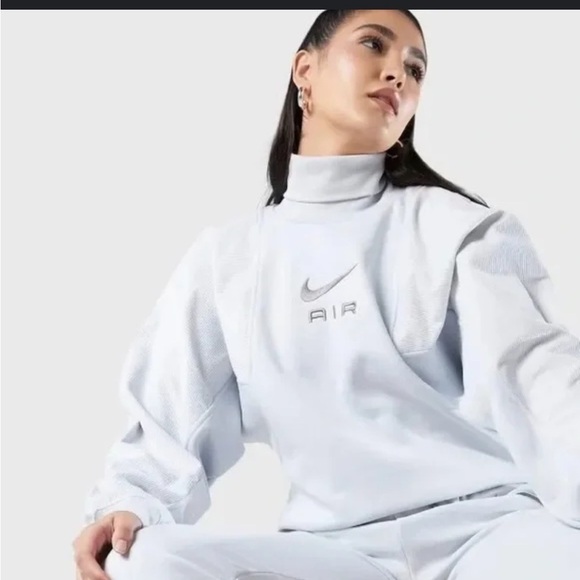 Nike Air corduroy fleece sweatshirt in pure platinum XL - Picture 1 of 10